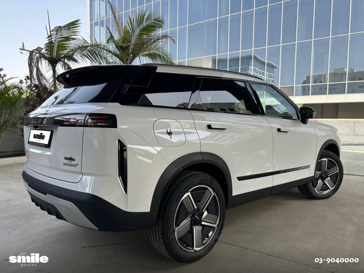 ג'אקו 7 2026 חלק אחורי